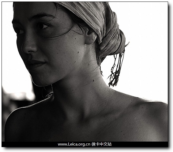 改变模特的眼神 改变模特的眼神